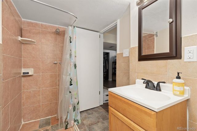 6993 W Hinsdale Drive, Littleton, CO 80128