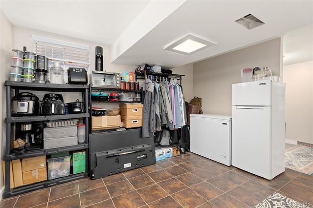 6993 W Hinsdale Drive, Littleton, CO 80128