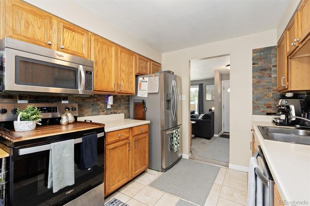 6993 W Hinsdale Drive, Littleton, CO 80128