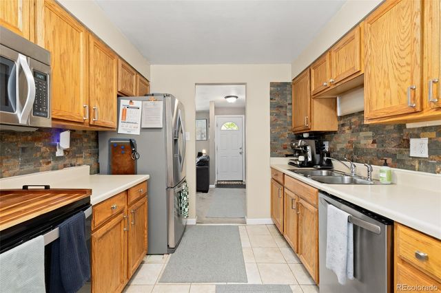 6993 W Hinsdale Drive, Littleton, CO 80128