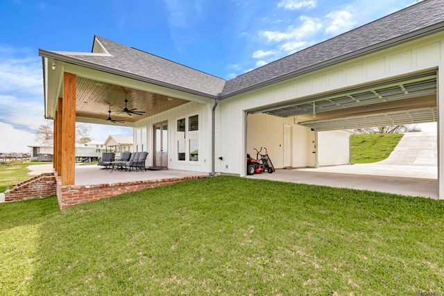 9937 Island Rd, Ventress, LA 70783