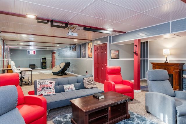 108 Esther Drive, Lewisburg, OH 45338