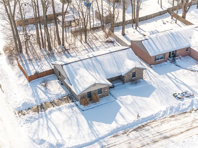 108 Esther Drive, Lewisburg, OH 45338