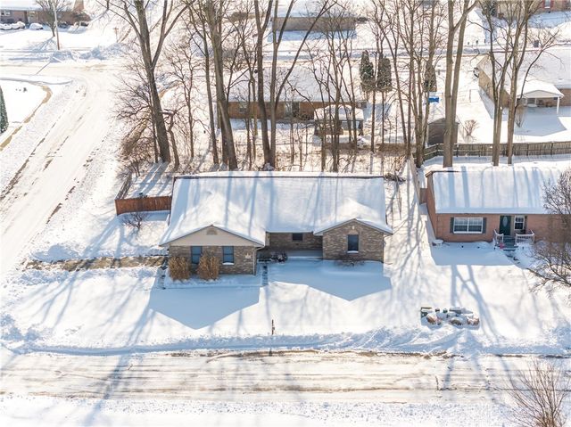 108 Esther Drive, Lewisburg, OH 45338