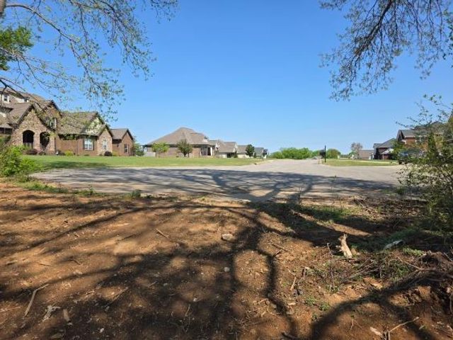 2 Old Zion Rd, Columbia, TN 38401