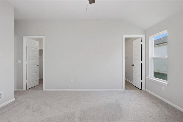 20216 W 194th Terrace, Spring Hill, KS 66083