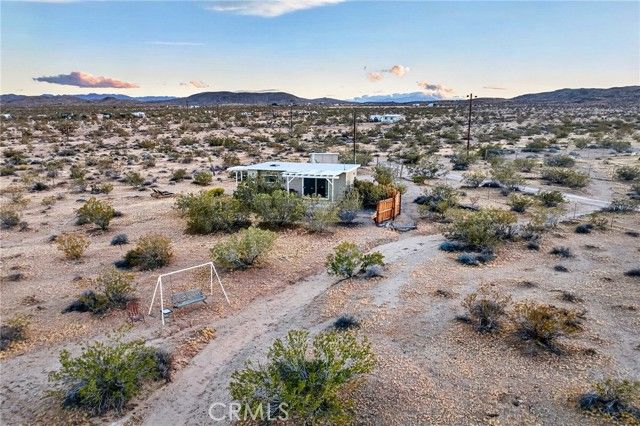 437 Mallow Road, Landers, CA 92285