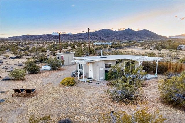 437 Mallow Road, Landers, CA 92285