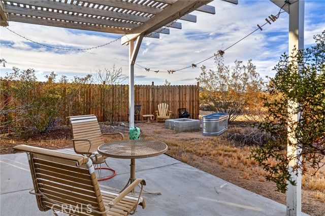 437 Mallow Road, Landers, CA 92285