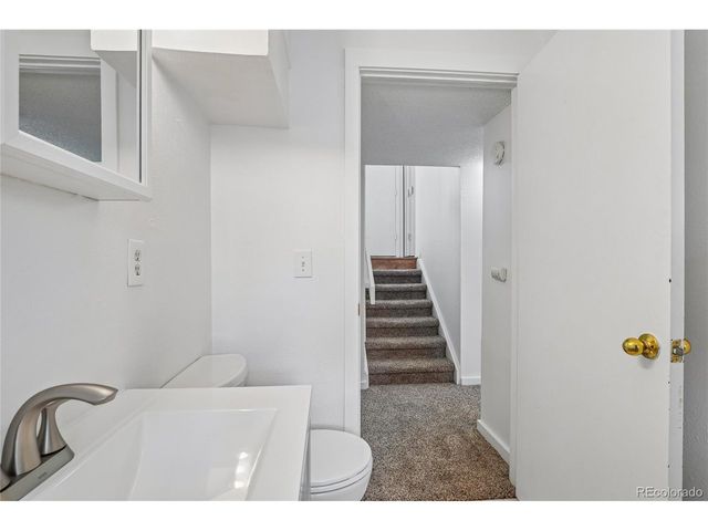 5043 E Weaver Pl, Centennial, CO 80121
