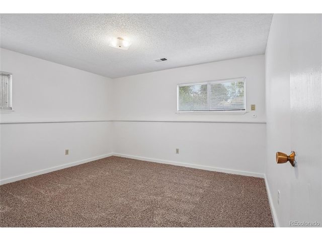 5043 E Weaver Pl, Centennial, CO 80121
