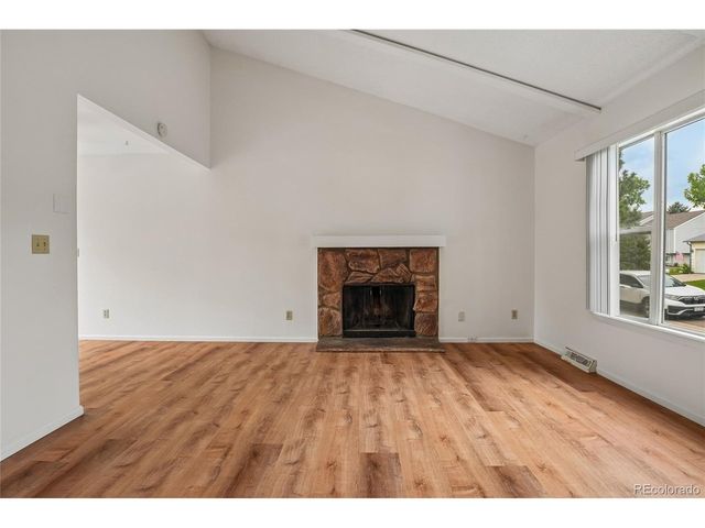 5043 E Weaver Pl, Centennial, CO 80121