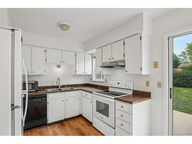 5043 E Weaver Pl, Centennial, CO 80121