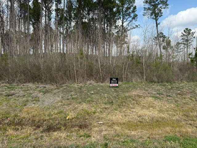 88 County Road 6614, Dayton, TX 77535