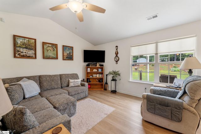 105 Sweet Farm Road, Anderson, SC 29621