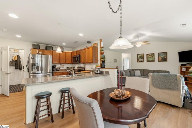 105 Sweet Farm Road, Anderson, SC 29621