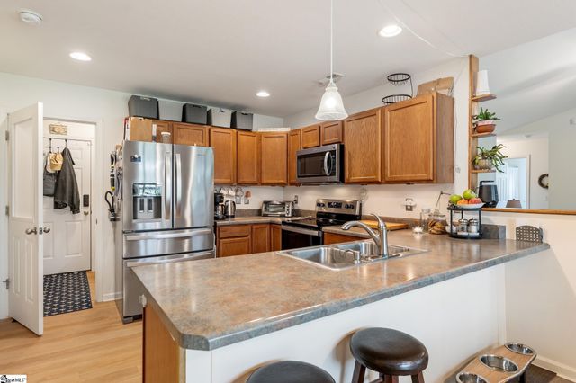 105 Sweet Farm Road, Anderson, SC 29621