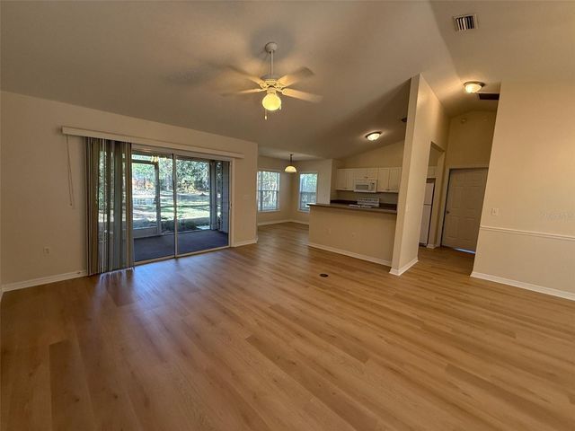 8302 SW 66TH LANE, Gainesville, FL 32608