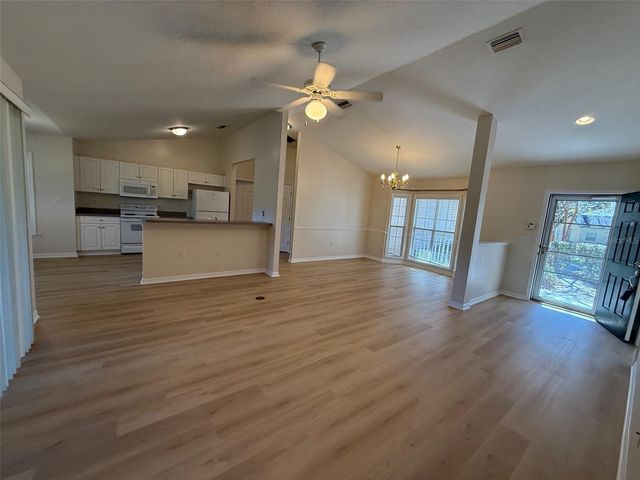 8302 SW 66TH LANE, Gainesville, FL 32608