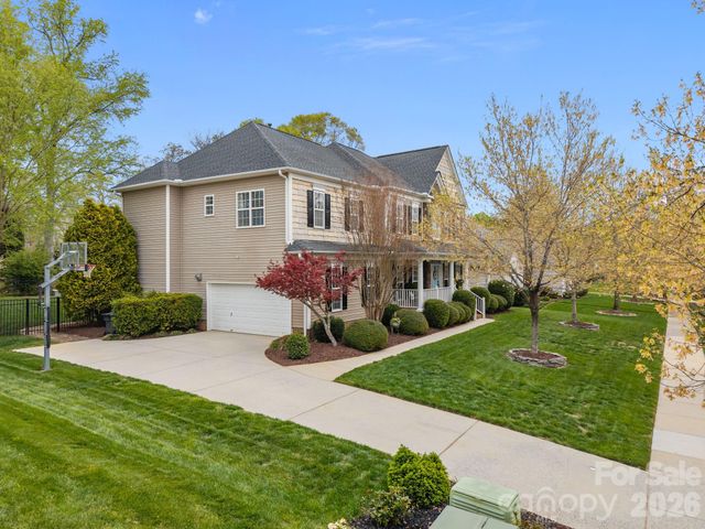 6733 Heritage Orchard Way, Huntersville, NC 28078