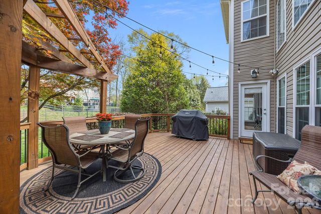 6733 Heritage Orchard Way, Huntersville, NC 28078