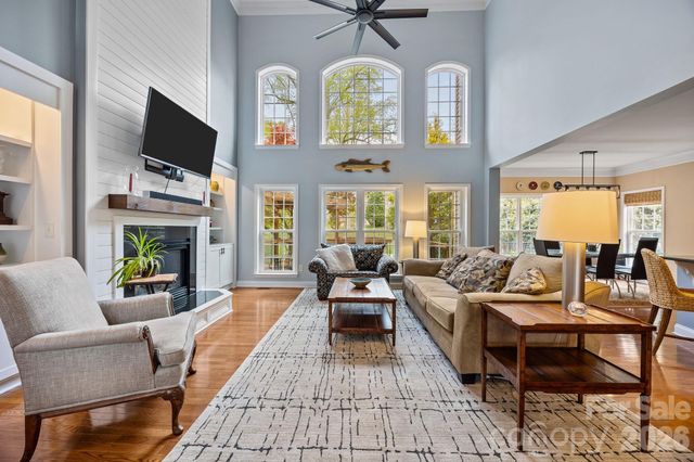 6733 Heritage Orchard Way, Huntersville, NC 28078