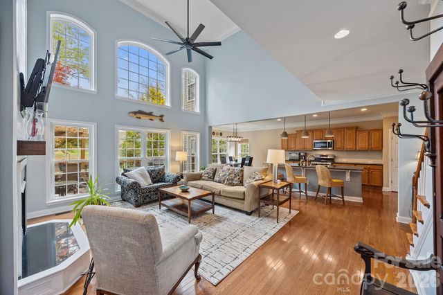 6733 Heritage Orchard Way, Huntersville, NC 28078