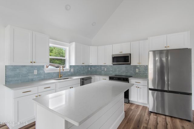 106 NW 23rd Street, Oak Island, NC 28465
