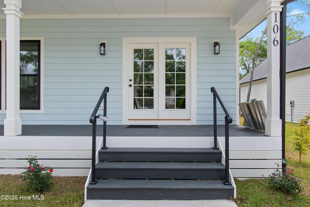 106 NW 23rd Street, Oak Island, NC 28465