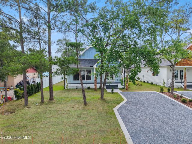 106 NW 23rd Street, Oak Island, NC 28465