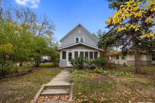 245 8th Avenue N, Hopkins, MN 55343