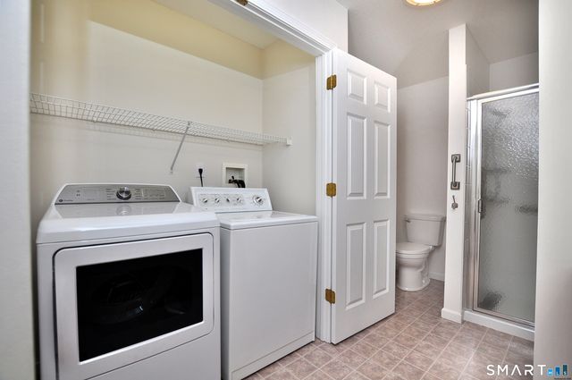 310 Kings Landing 310, Windsor, CT 06095