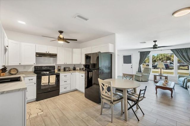 6392 COLISEUM BOULEVARD, Port Charlotte, FL 33981