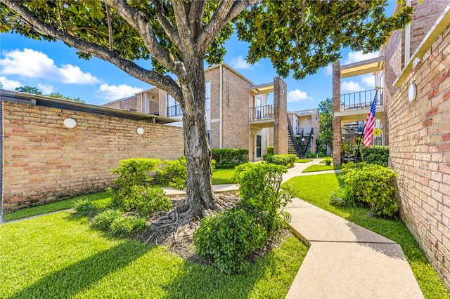 3741 Thistlemont Drive, Houston, TX 77042