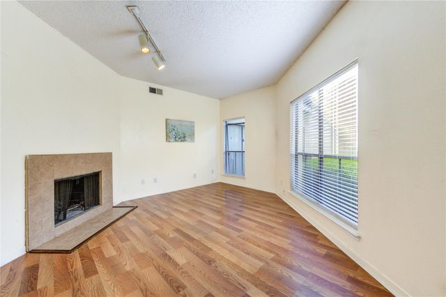 3741 Thistlemont Drive, Houston, TX 77042