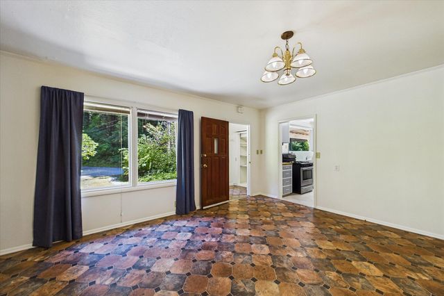 3027 Brier Lane, Eureka, CA 95503