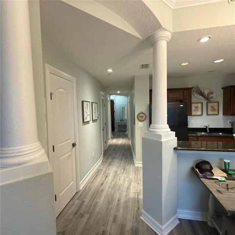 13941 CLUBHOUSE DRIVE 208, Tampa, FL 33618