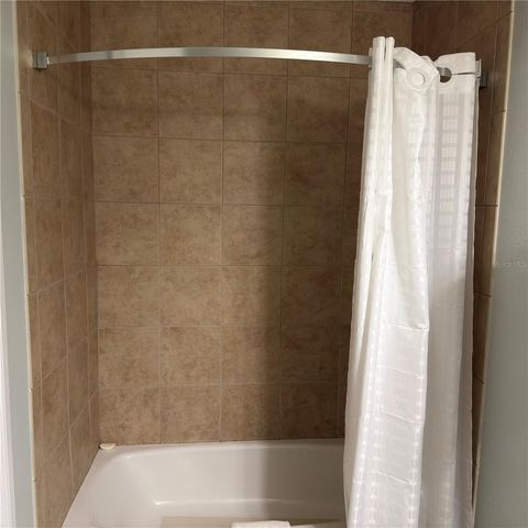 13941 CLUBHOUSE DRIVE 208, Tampa, FL 33618