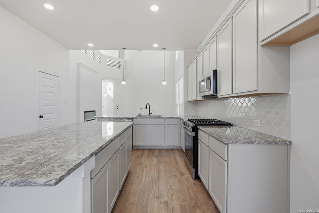9421 Mattock, San Antonio, TX 78254