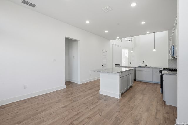 9421 Mattock, San Antonio, TX 78254