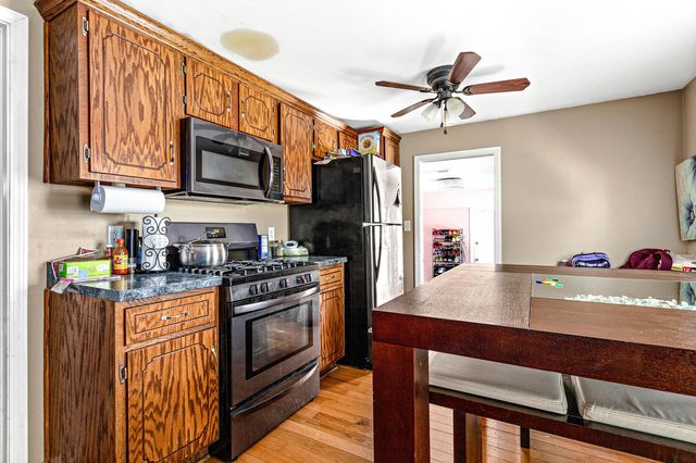 1406 N May Street, Joliet, IL 60435