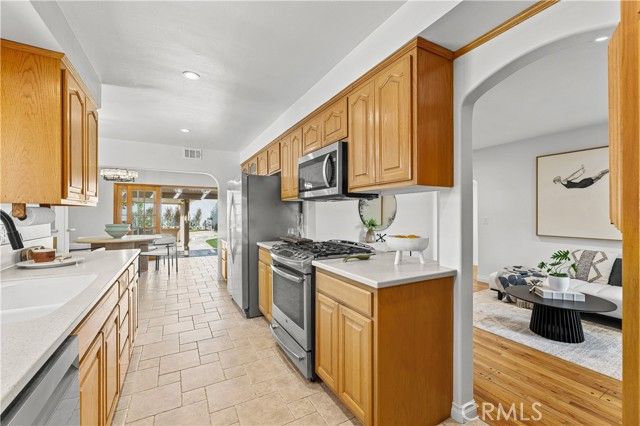 1751 W Bowling, Anaheim, CA 92804