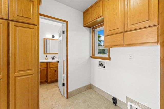 1751 W Bowling, Anaheim, CA 92804