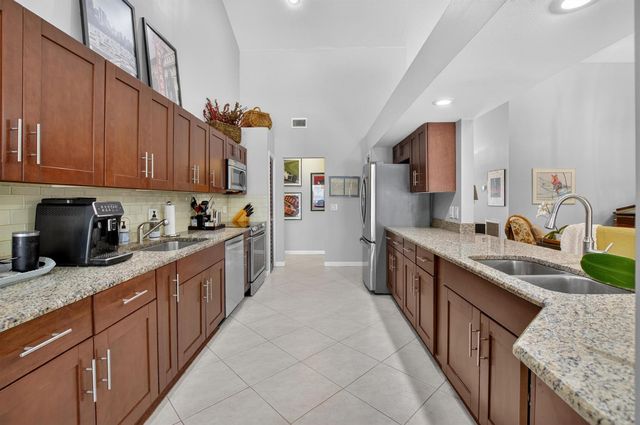7069 NW 3rd Avenue, Boca Raton, FL 33487