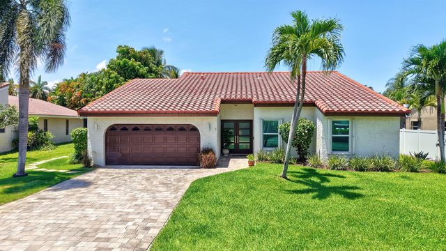 7069 NW 3rd Avenue, Boca Raton, FL 33487