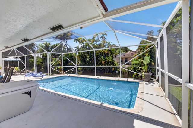 7069 NW 3rd Avenue, Boca Raton, FL 33487