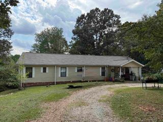 1457 Country Estates Drive, Inman, SC 29349