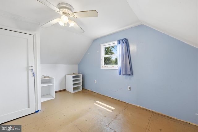 563 WILK DR, Morrisville, PA 19067