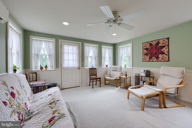 729 SKYLINE DR, Lancaster, PA 17601