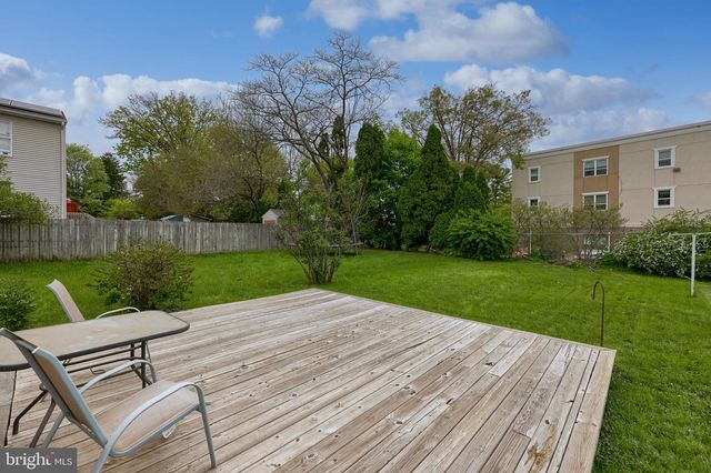 729 SKYLINE DR, Lancaster, PA 17601